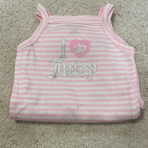3 pack Juicy Couture onesies - Picture 12 of 15